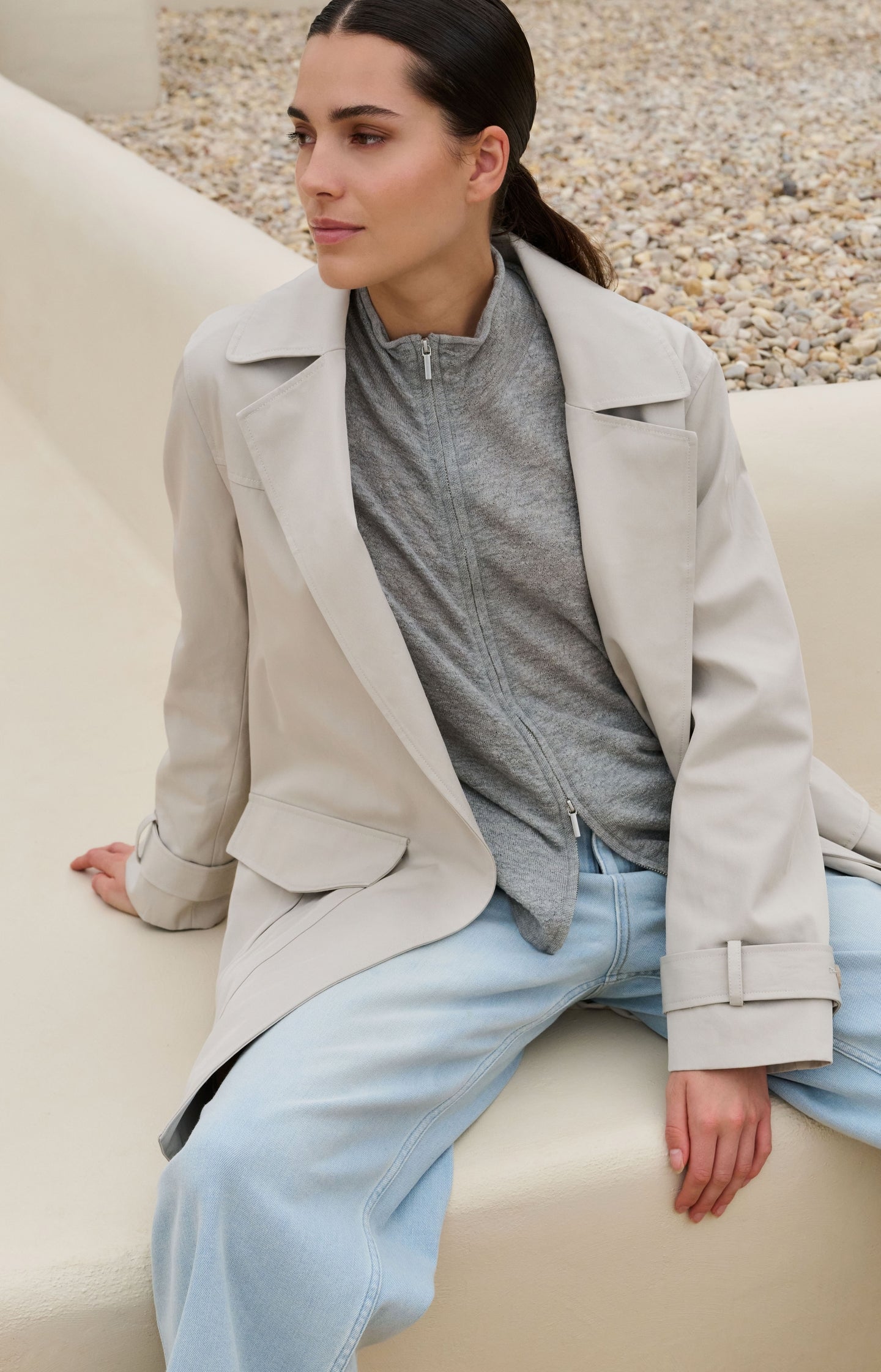 Knitted cardigan with high neck and zipper - Type: lookbook