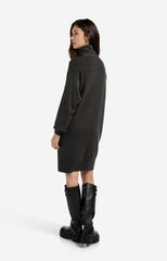 Knitted dress with zipper and long sleeves