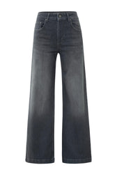 Loose fit jeans with high waist and wide legs (L32) - Type: product