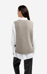 Ribbed sleeveless sweater with side buckles - Type: lookbook