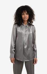 Satin blouse with classic collar and hidden closure