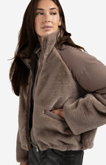 Short teddy jacket with padded sleeves