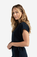 Sleeveless top with crew neck and straight fit - Type: lookbook