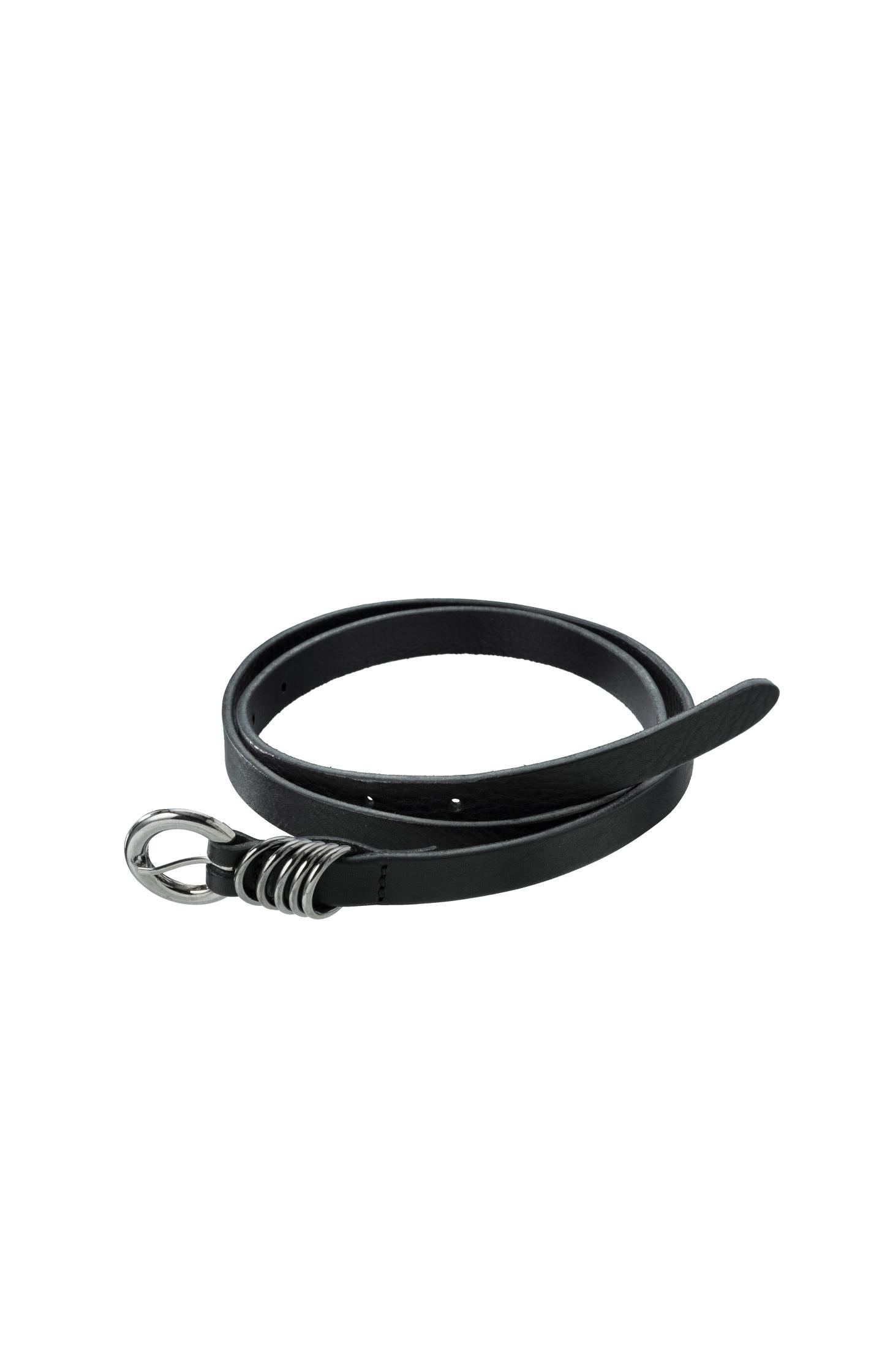 Slim black belt with ring details - Type: product