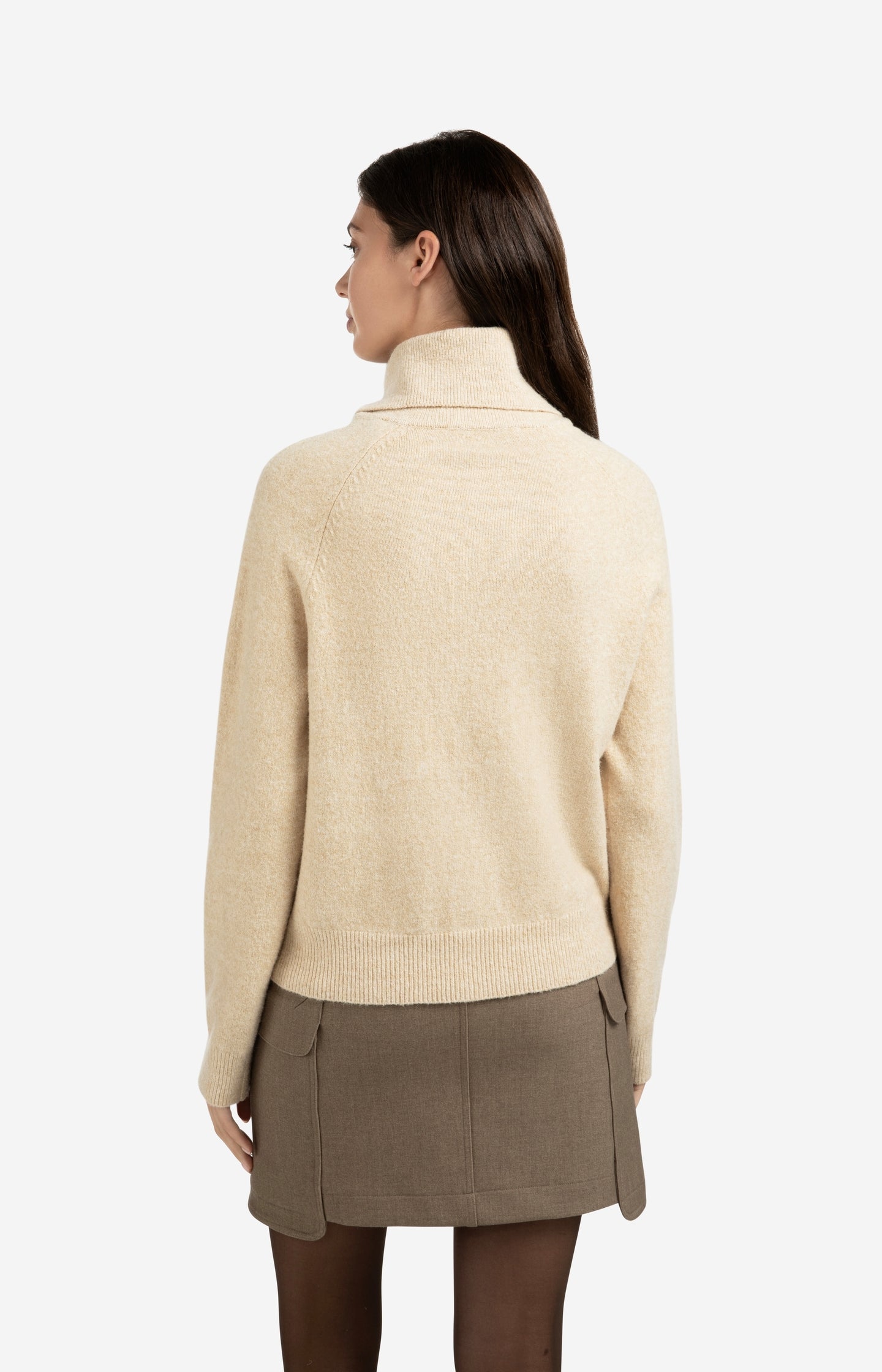 Soft zip-up cardigan with wide collar - Type: lookbook