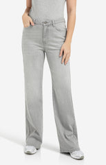 Wide-leg jeans with high waist (L32) - Type: lookbook