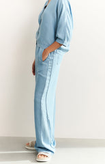Chambray trousers with wide legs - Type: lookbook
