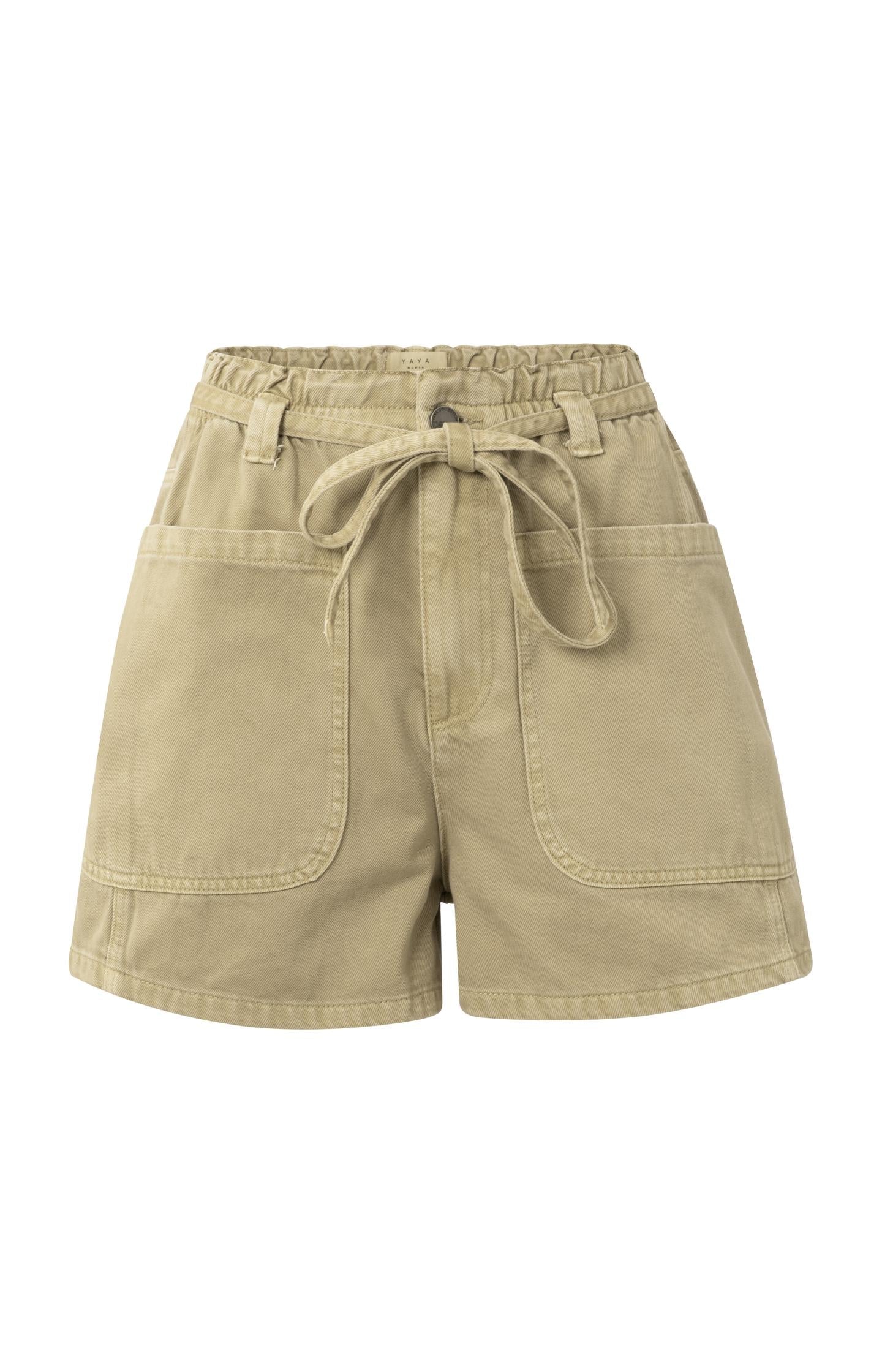 High-waist shorts with garment-dye finish - Type: product