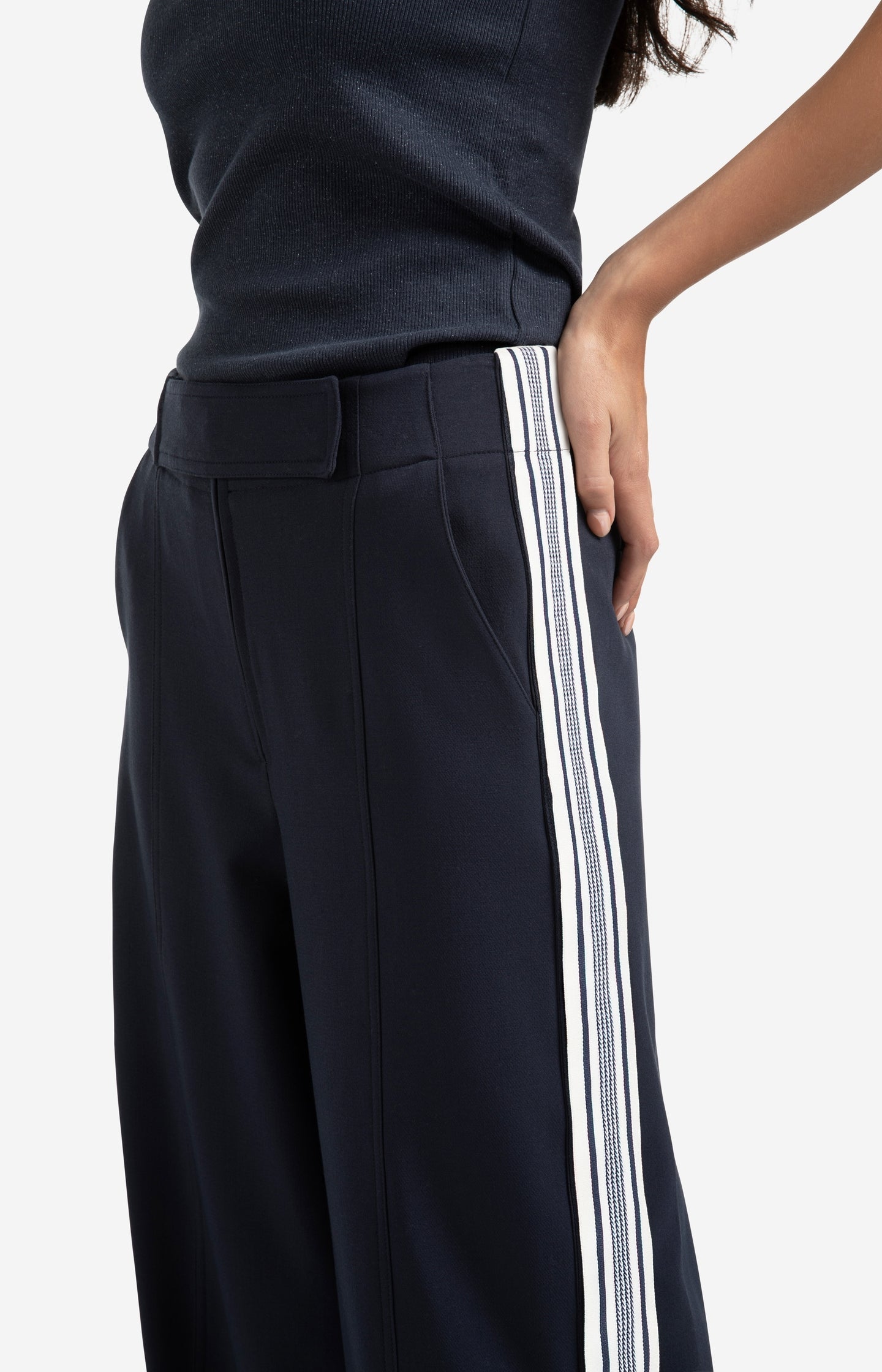 High waist trousers with side stripes