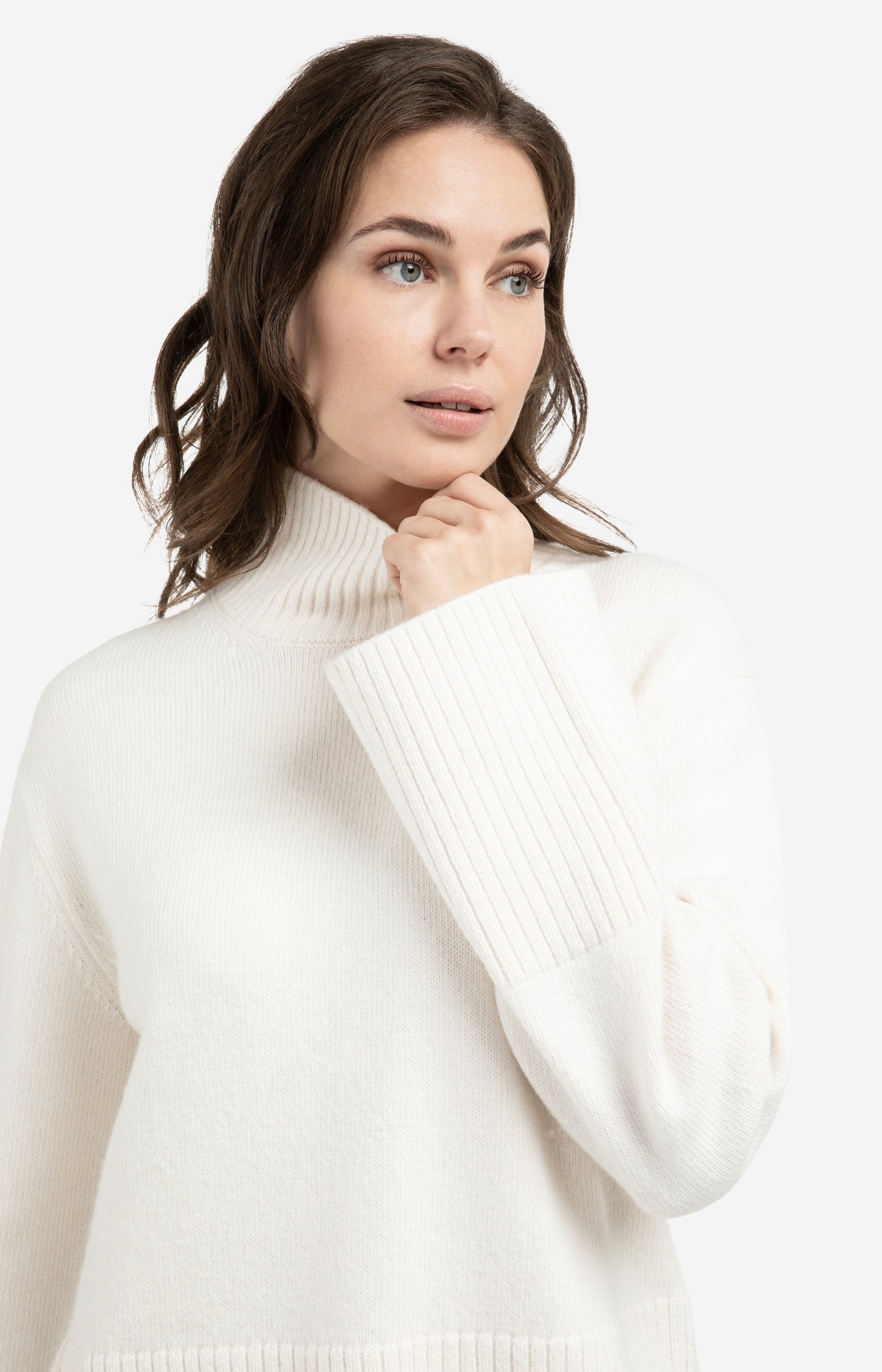Knitted sweater with high neck and wide rib trims