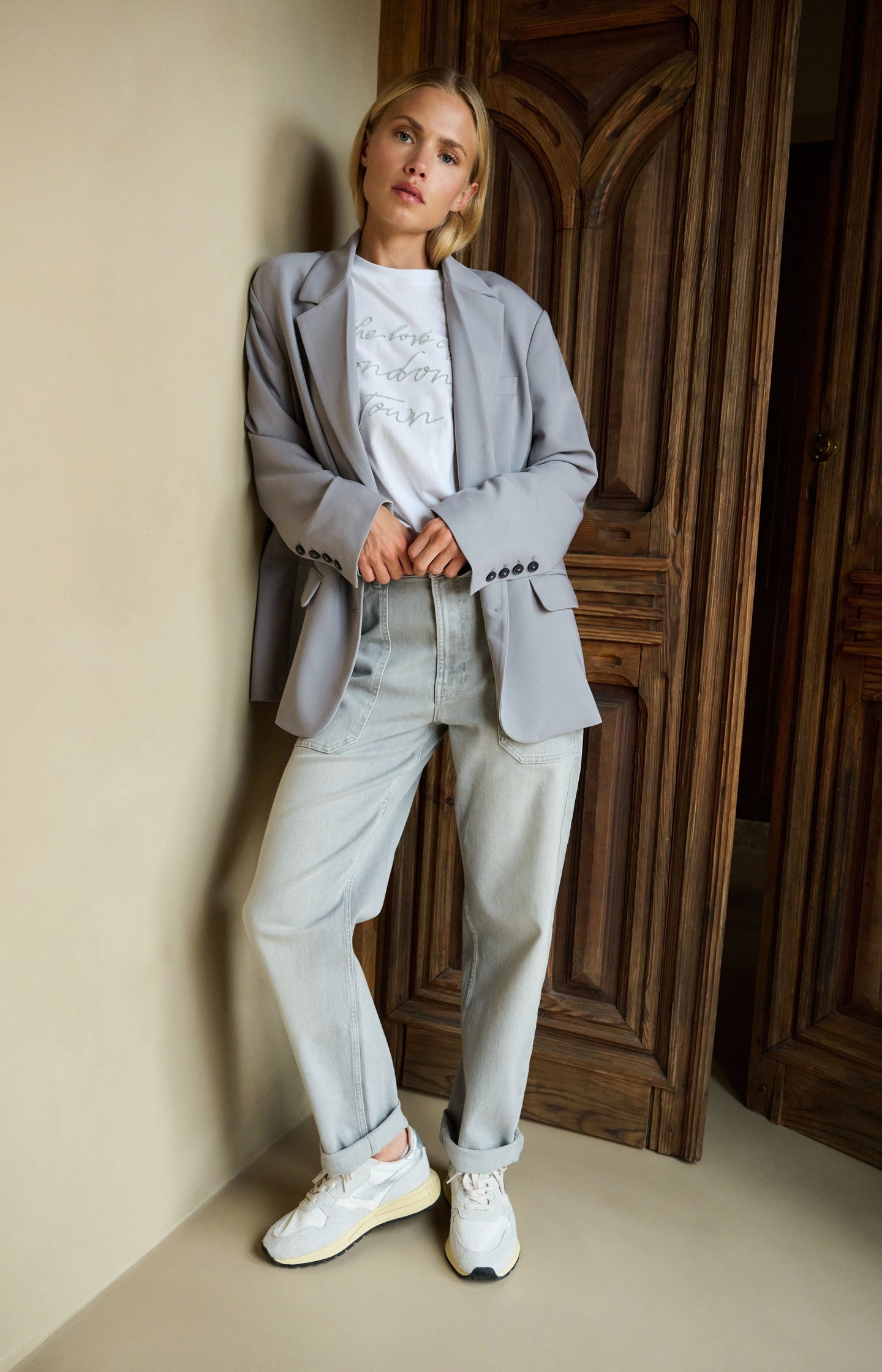 Oversized blazer with fancy button details