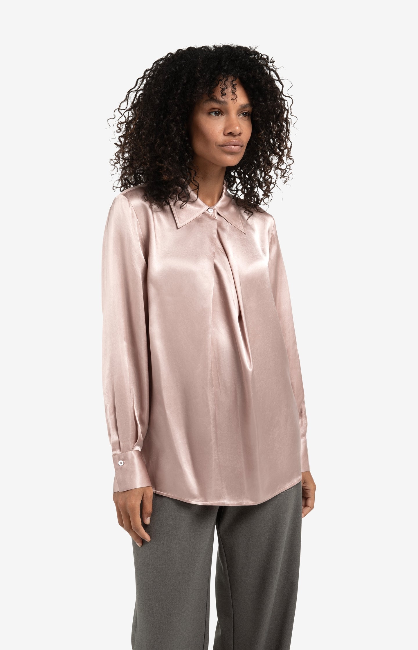 Satin blouse with classic collar and hidden closure