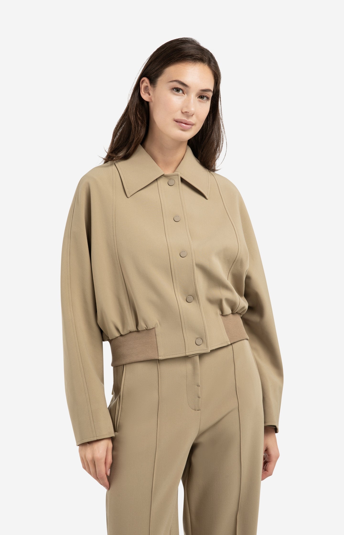 Short oversized jacket with ribbed hem