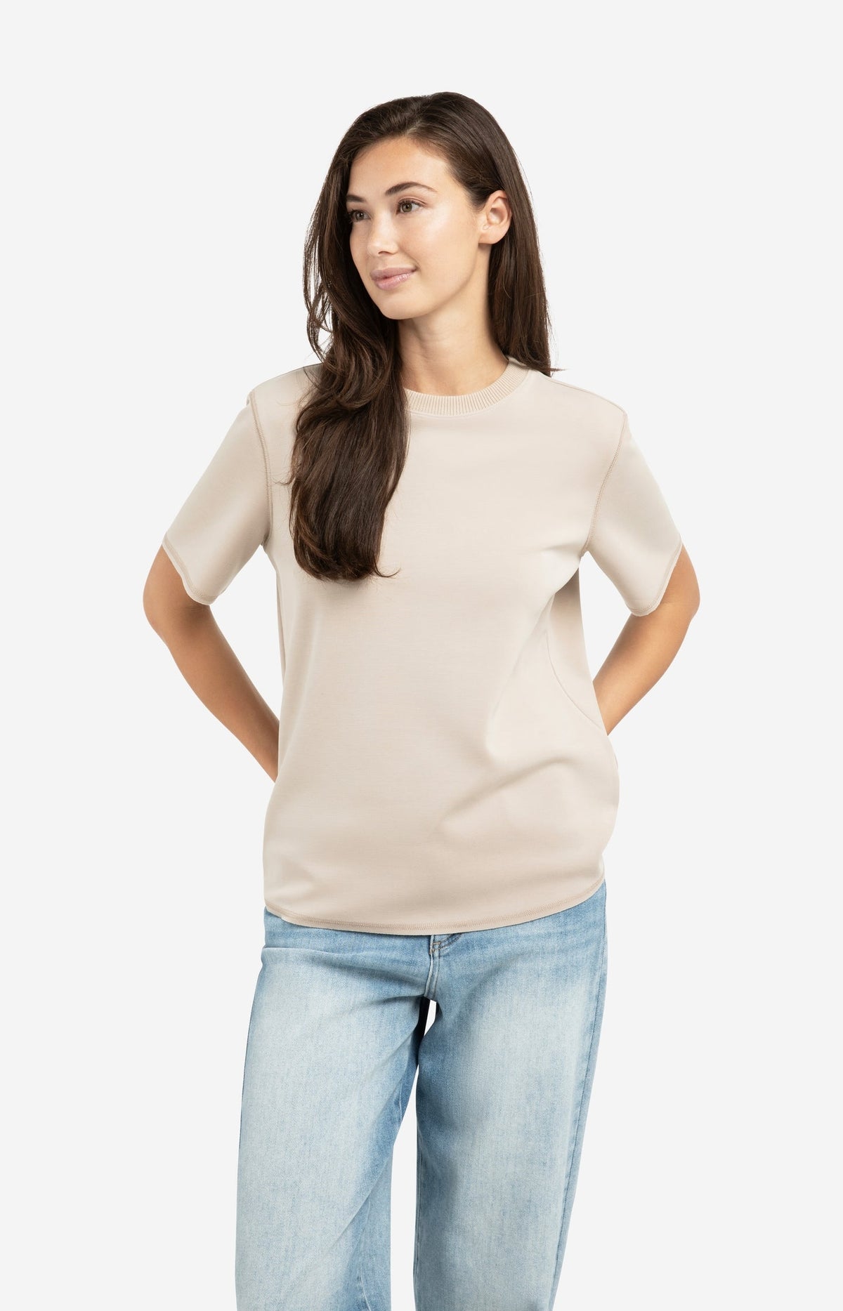 Short sleeve sweatshirt with ribbed knit neckline