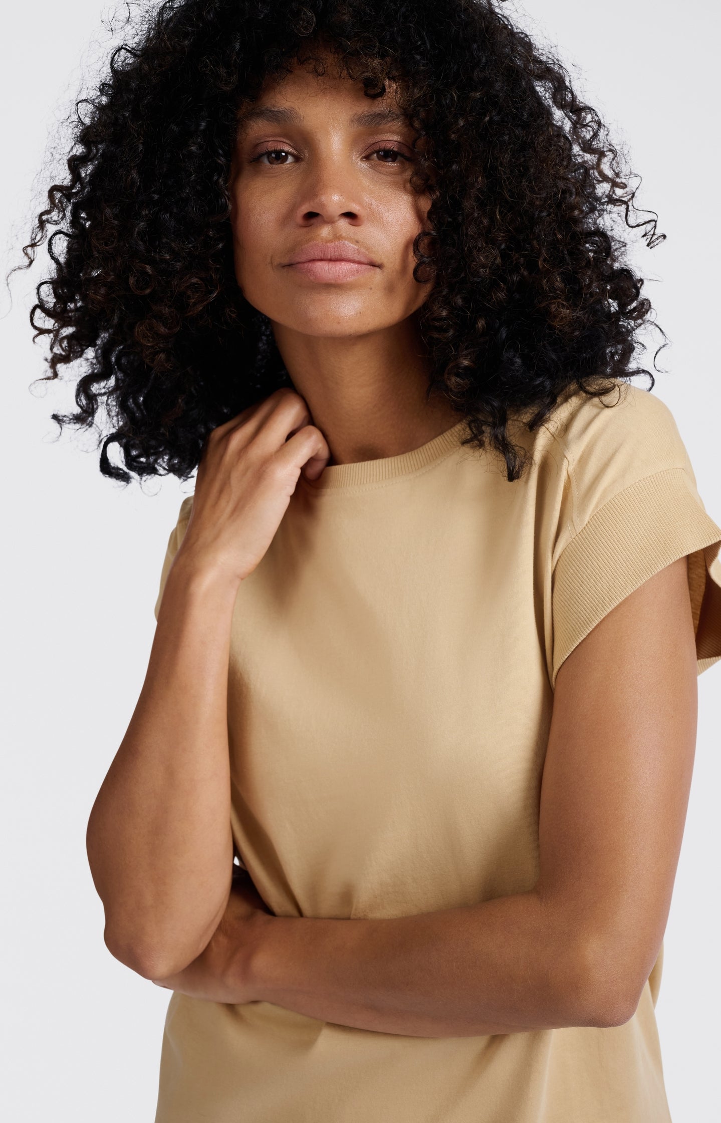 Sleeveless top with rib details