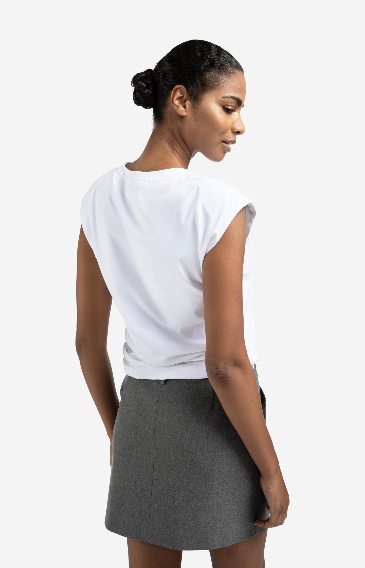 Sleeveless top with shoulder pads and pleat detail - Type: lookbook