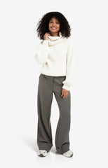 Soft structured trousers with big turn-ups