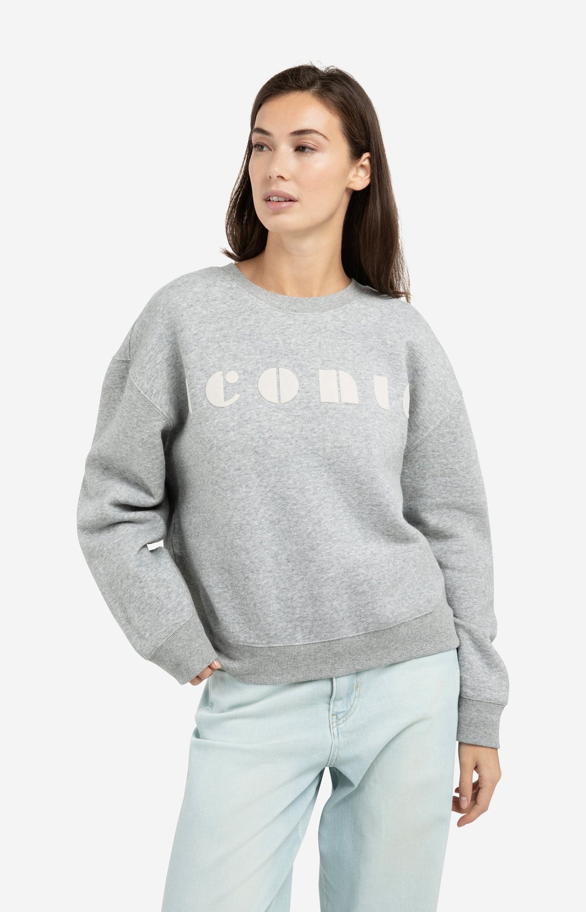Soft sweater with chest artwork 'iconic'