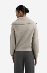 Soft zip-up cardigan with wide collar