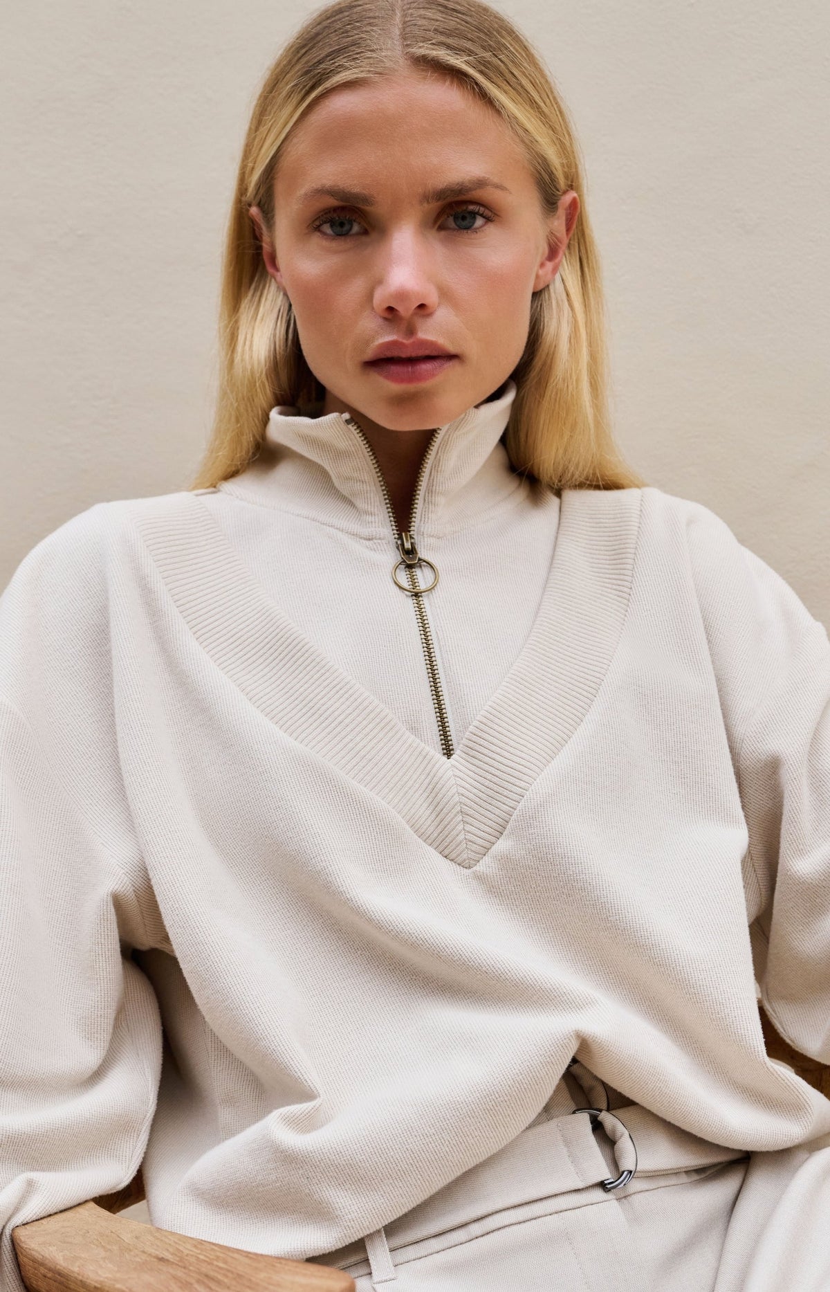 Sweater with half zipper and double collar