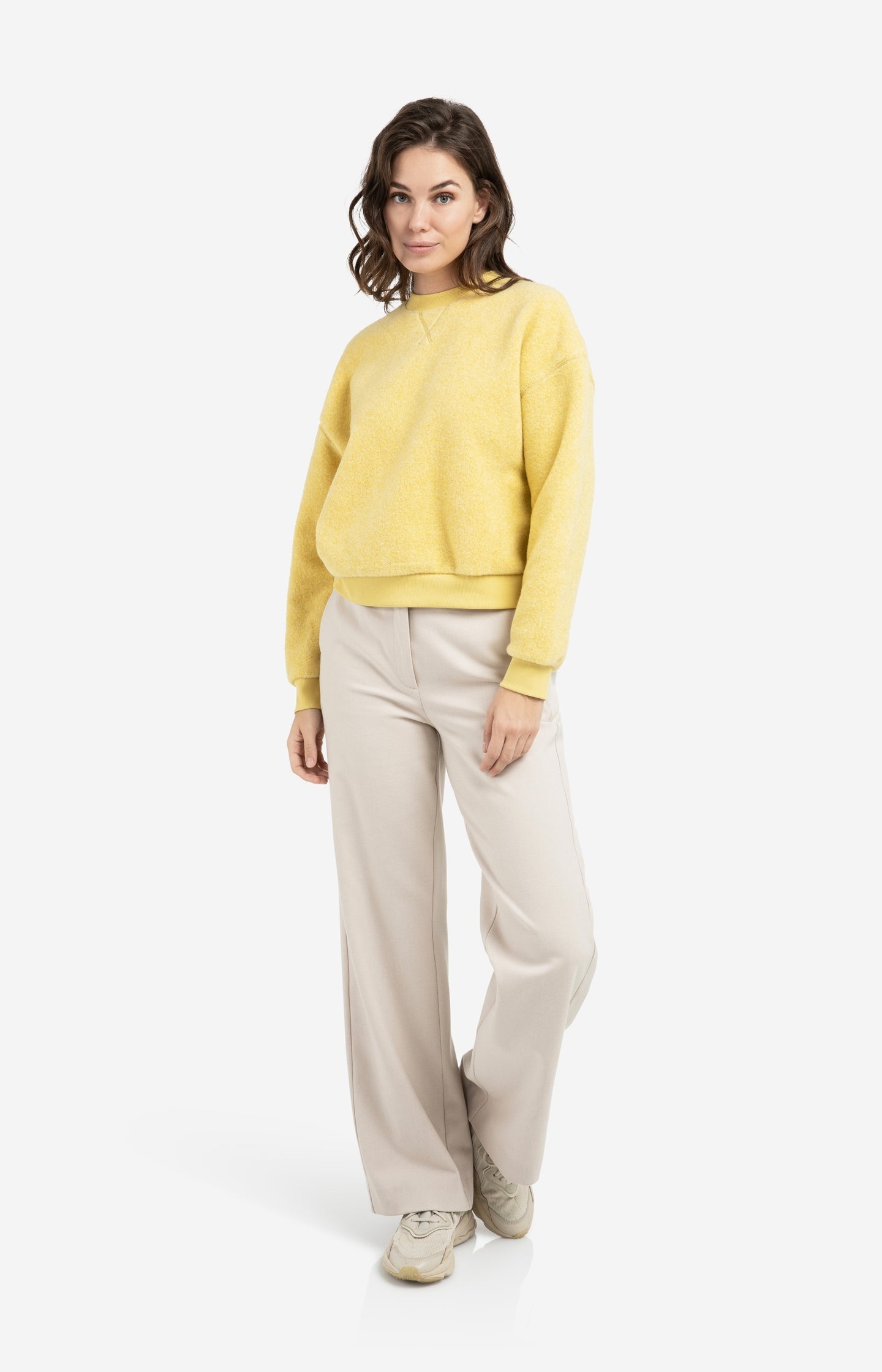 Teddy sweater with ribbed trims and round neckline