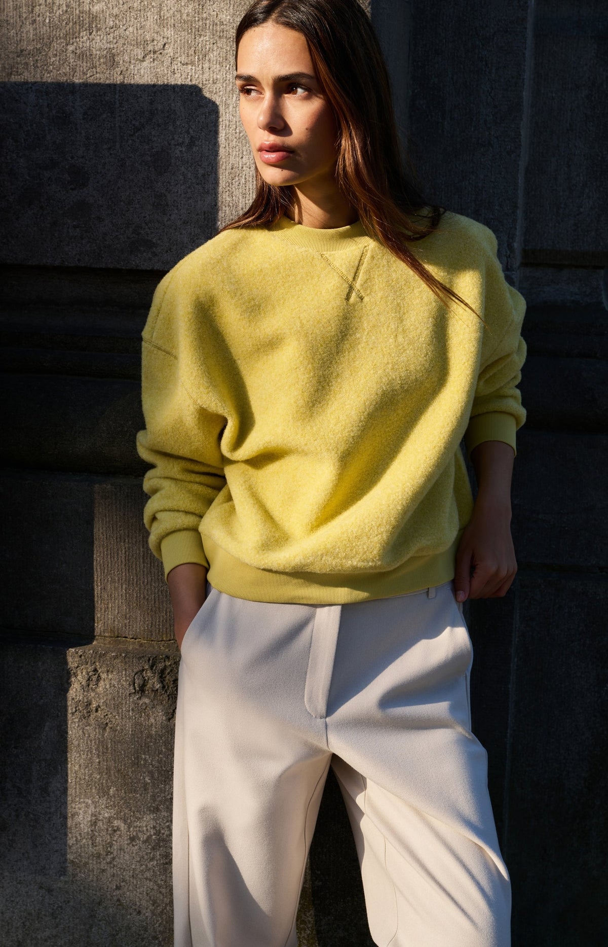 Teddy sweater with ribbed trims and round neckline - Type: lookbook