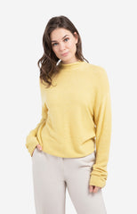 Textured knit sweater with buttoned back