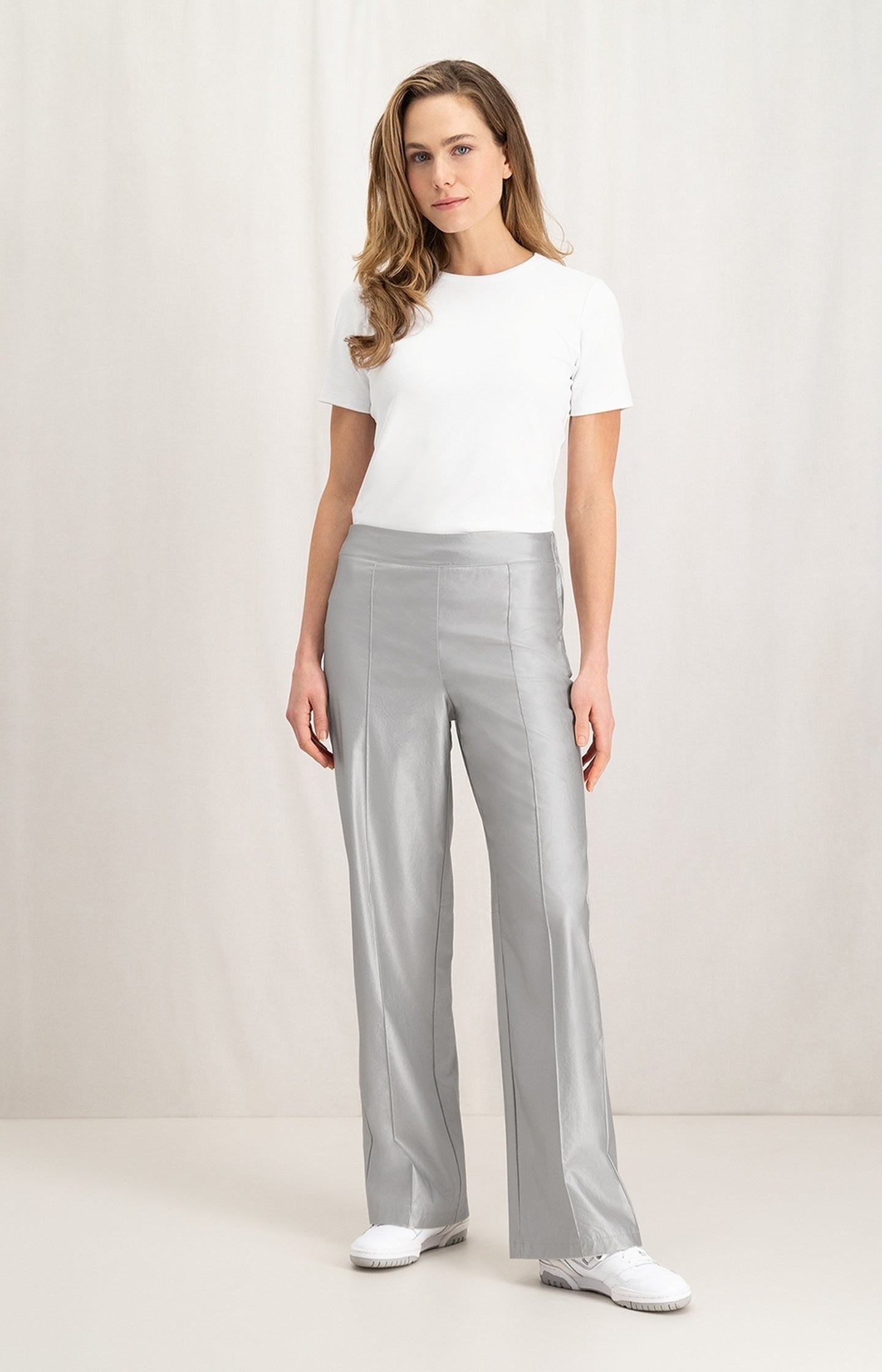 White T-shirt with short sleeves and crew neck 01-719047-N Pure White
